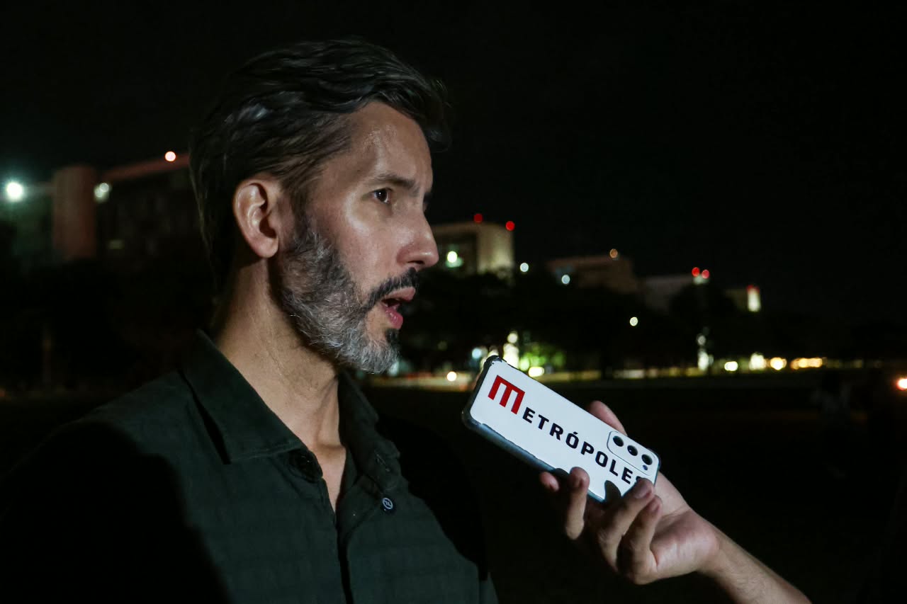 Candidato Grass comenta fala do arcebispo em missa na Esplanada