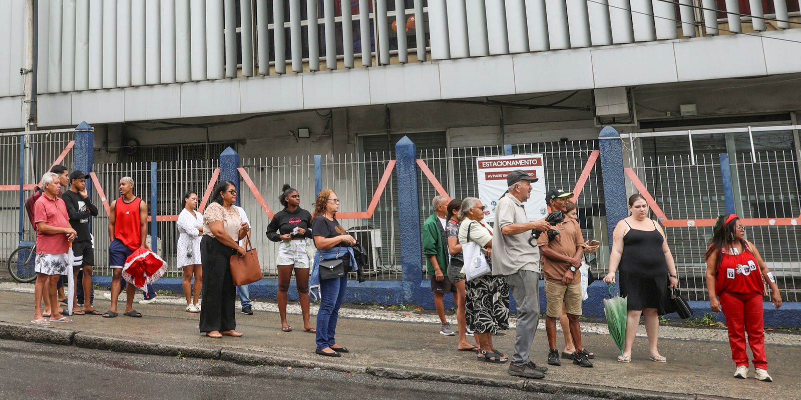 PF investiga se falhas na circulação de ônibus afetaram eleitores