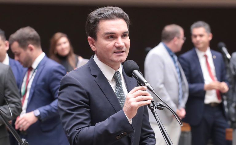 Projeto cria regras de combate à exploração sexual infantil no turismo
