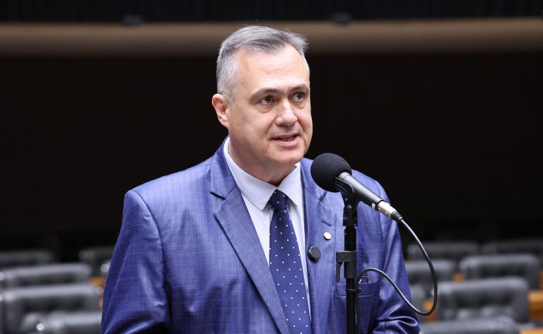 Projeto autoriza Santas Casas a usarem licitações do governo para economizar