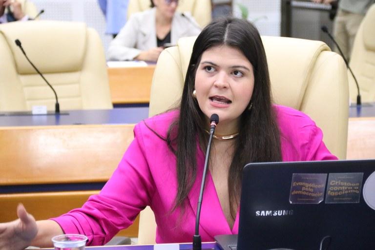 TRE-GO mantém cassação de Aava Santiago e avança processo na Câmara de Goiânia