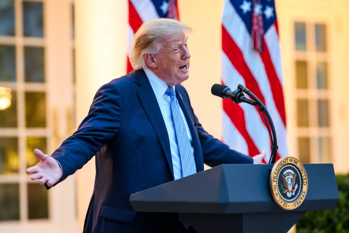 Trump promete aceitar o resultado das eleições nos EUA se a votação for justa