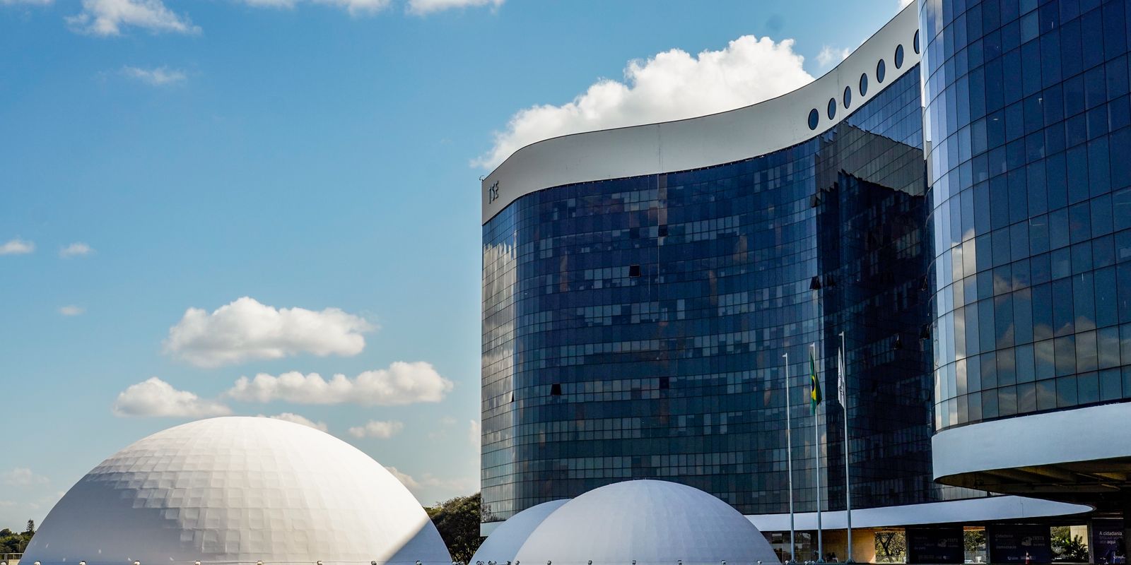 TSE recebe mais de 51 mil denúncias pelo aplicativo Pardal antes do primeiro turno