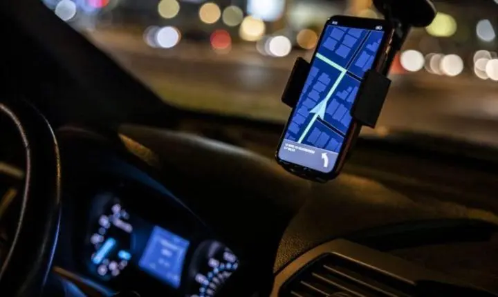 Motoristas de aplicativo rejeitam viagens para atravessar rodovia em Valparaíso