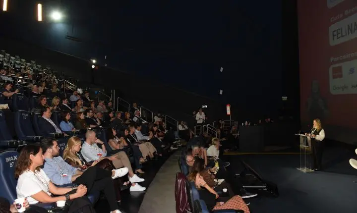 ABA Summit debate como a inteligência artificial acelera decisões no marketing