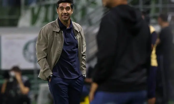 Abel Ferreira lembra final da Libertadores para responder críticas do Flamengo