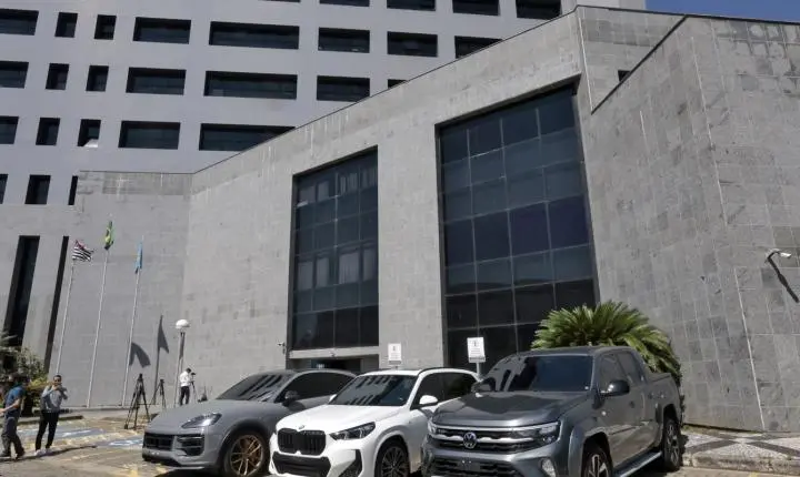 Polícia Federal detém influenciadores ligados à lavagem de dinheiro