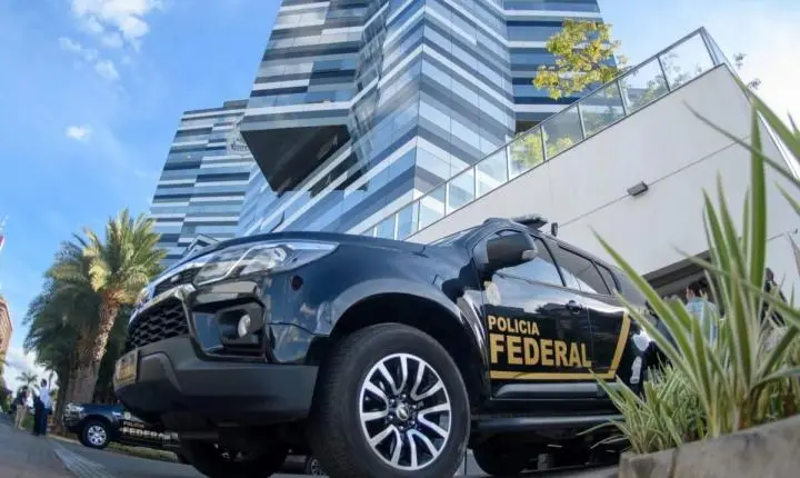 Decisão do STF gera crise na Polícia Federal após afastamento de diretores