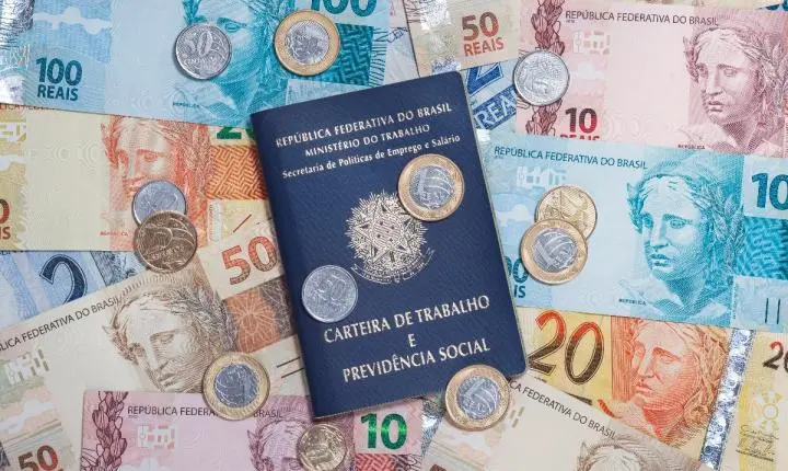 Agências do trabalhador encerram a semana com vagas de emprego no DF