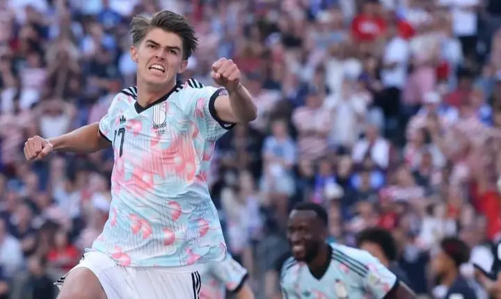 Bélgica goleia os Estados Unidos e avança às quartas da Copa do Mundo, apesar de intervenção de Trump