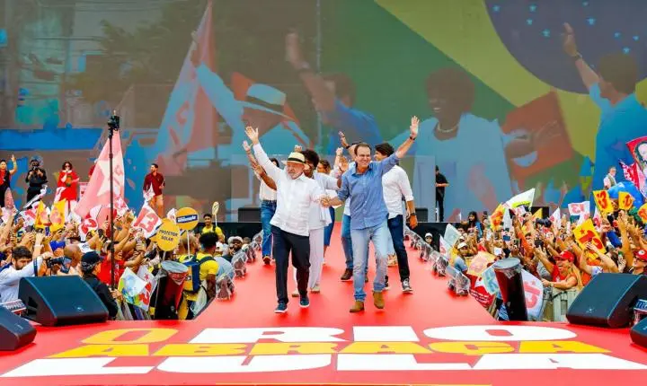 A militância do PSol foi barrada em ato de Lula e Eduardo Paes na zona oeste do Rio