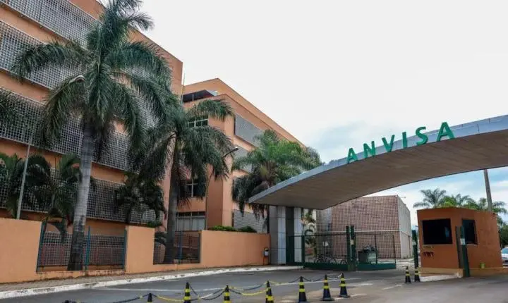 Anvisa aprova remédio inédito para esquistossomose infantil