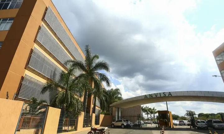 Anvisa ordena apreensão de lotes falsificados do Mounjaro e proíbe produtos irregulares
