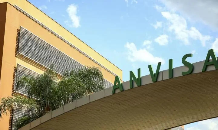 Anvisa proíbe atuação da plataforma Voy na oferta de medicamentos e consultas online