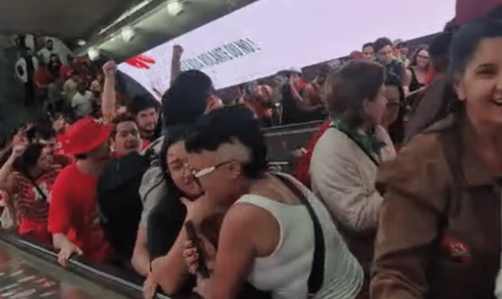 Apoiadores de Lula sofrem com spray de pimenta na Avenida Paulista