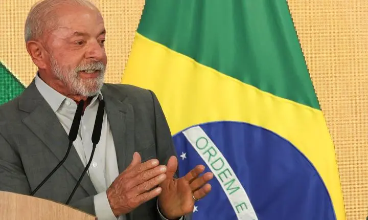 Lula vai retomar viagens internacionais após o período eleitoral