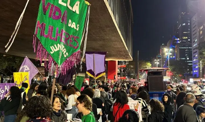 Ato em São Paulo defende resolução do Conanda sobre aborto legal para vítimas de violência sexual
