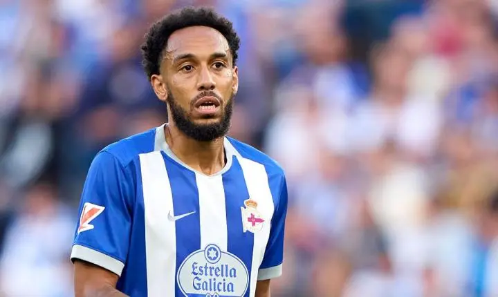 Aubameyang anuncia aposentadoria da seleção do Gabão e critica o governo