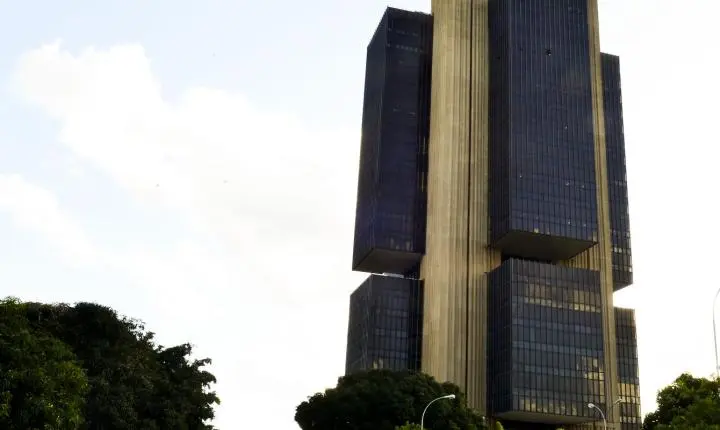Banco Central reforça regulamentação para provedores de TI no setor financeiro