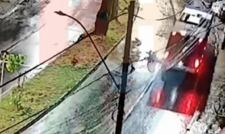 Acidente de moto em Belo Horizonte deixa um jovem morto após atropelamento