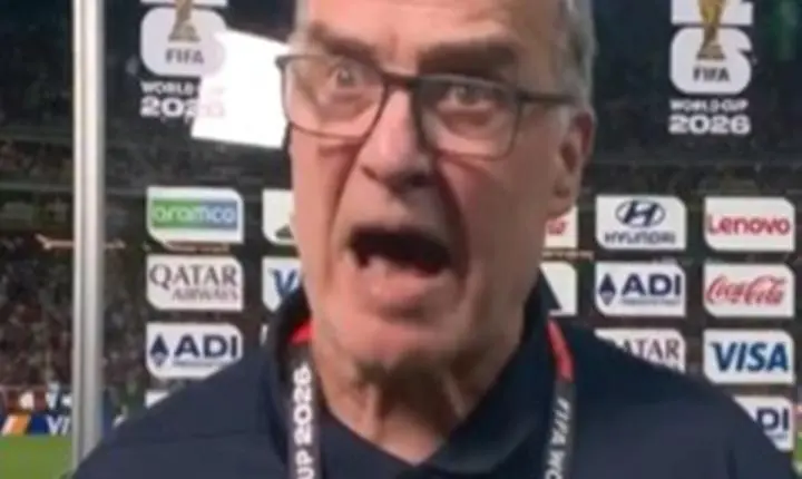 Bielsa reage com irritação a repórter após eliminação do Uruguai na Copa do Mundo de 2026
