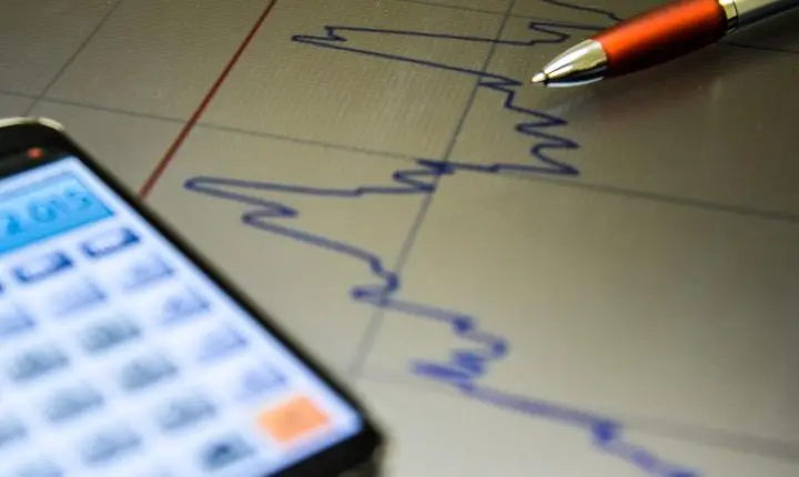 Boletim Focus: Analistas elevam projeção de inflação para 4,86% em 2026