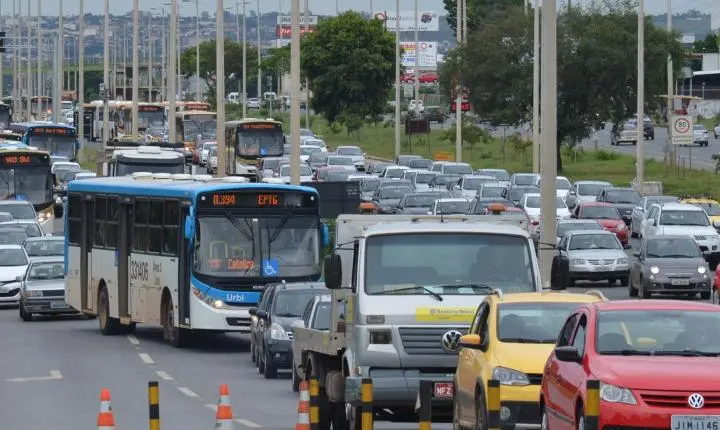 Brasil estabelece dia nacional em memória das vítimas do trânsito