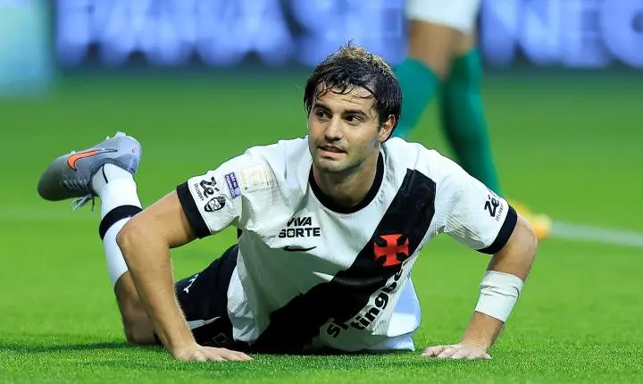A atual campanha do Vasco no Brasileirão é pior do que em anos de rebaixamento