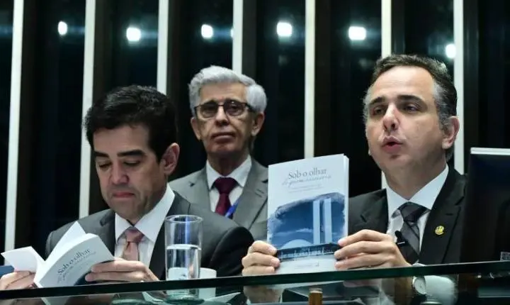 Bruno Dantas deixa o TCU e Rodrigo Pacheco surge como favorito para a vaga