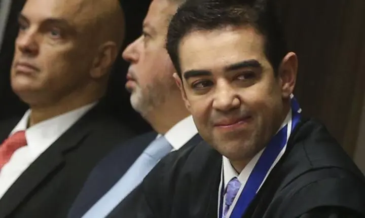 Bruno Dantas deixa cargo de ministro do TCU para atuar na iniciativa privada