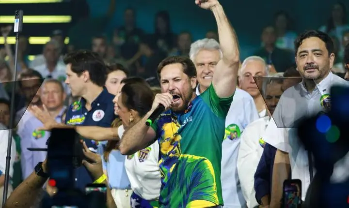 Bruno Peixoto oficializa candidatura a deputado federal em Goiânia