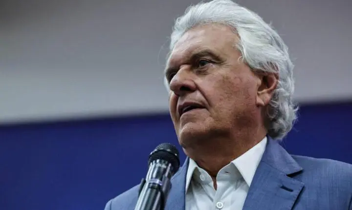 Ronaldo Caiado critica enfraquecimento da candidatura de Flávio Bolsonaro
