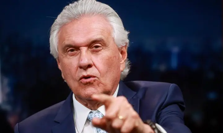 Ronaldo Caiado afirma ter mais chances que Flávio Bolsonaro contra Lula no segundo turno