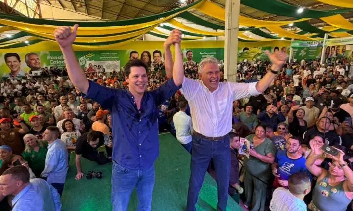 Caiado e Daniel Vilela lançam pré-candidaturas em evento com multidão em Luziânia