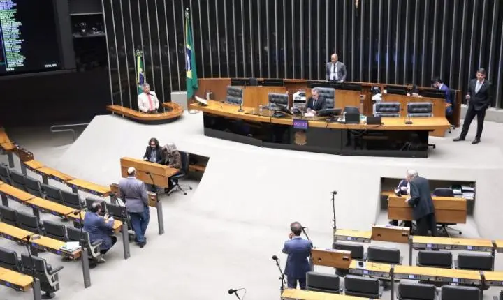 Câmara dos Deputados aprova MP que altera benefício fiscal para importação de cacau