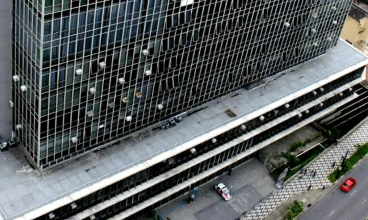 Câmara de SP e TCM mantêm gratificação para 251 servidores mesmo após mudança de função