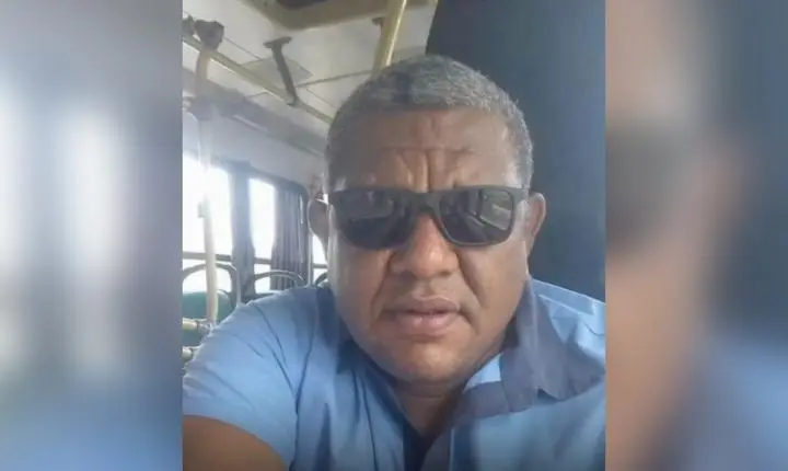 Caminhoneiro sobrevive a capotamento mas morre após ataque de abelhas em Goiás