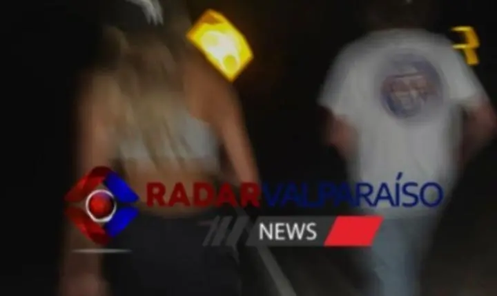Casal fazendo sexo na moita é confundido com suspeitos pela polícia