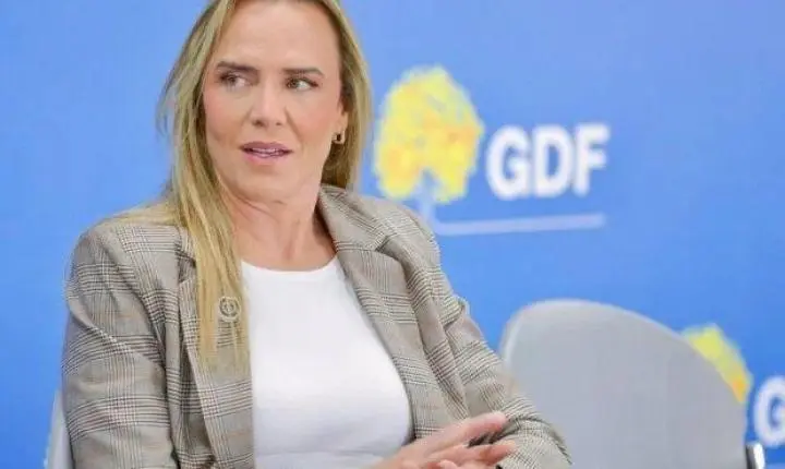 Celina Leão caminha no Núcleo Bandeirante e projeta expansão do metrô no Distrito Federal