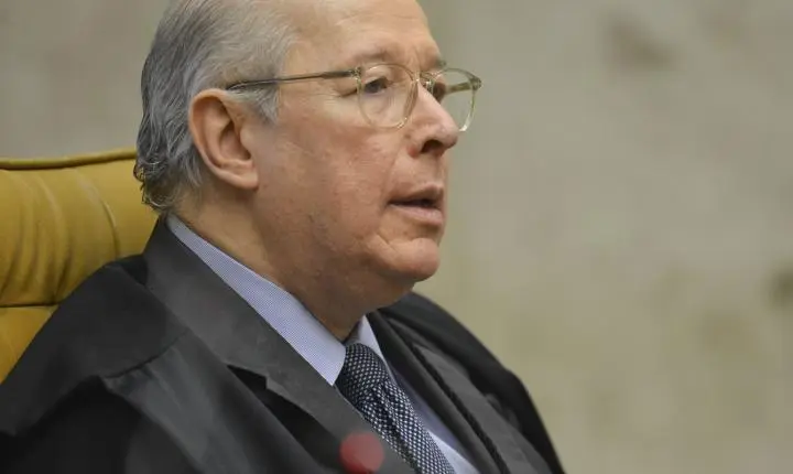 Celso de Mello aponta grave erro institucional no Senado