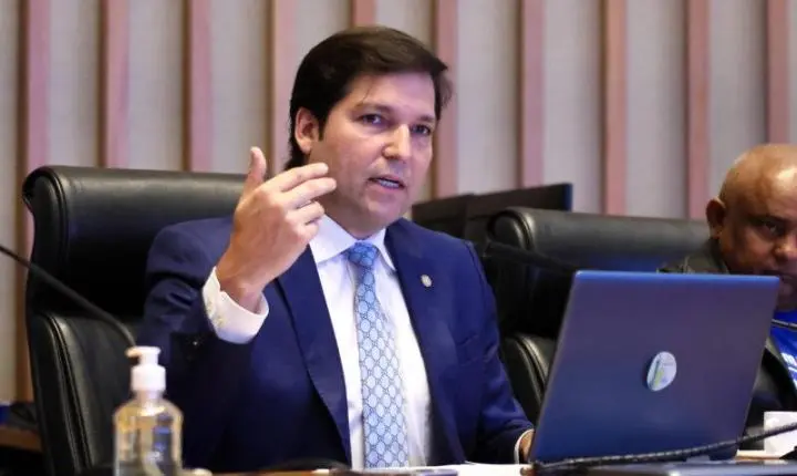 Cinco eleições consecutivas mantêm trajetória de 104 leis na Câmara Legislativa do DF
