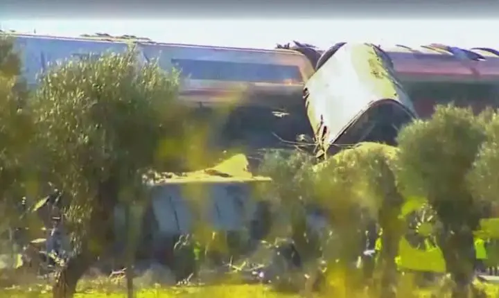 Acidente de trem na Espanha deixa mais de 60 mortos entre Madri e Andaluzia