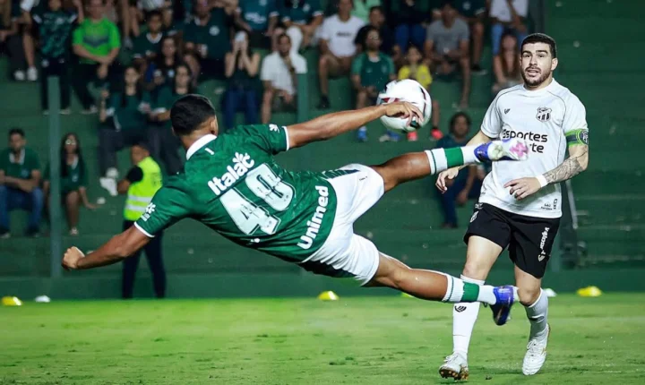 Goiás supera Ceará com golaço de voleio em estreia vitoriosa de Mozart