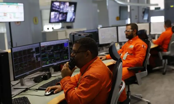 Taxa de subutilização atinge menor nível histórico com aquecimento do mercado de trabalho