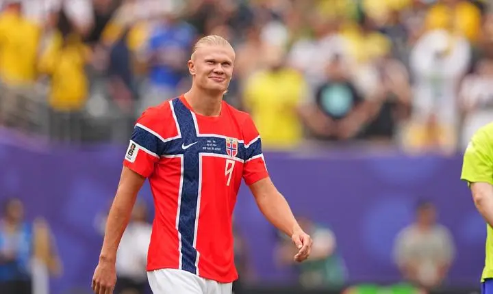 Noruega, com Haaland em campo, divulga escalação para enfrentar a Inglaterra