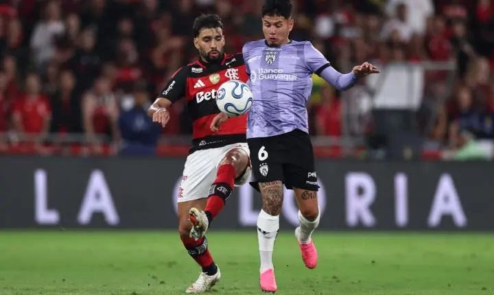 Flamengo empata com Del Valle e avança na Libertadores mesmo com expulsão