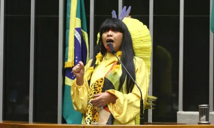 Projeto garante recursos rápidos para candidaturas de mulheres negras e indígenas