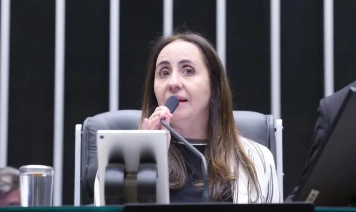 Comissão aprova novas regras para patentes criadas por inteligência artificial