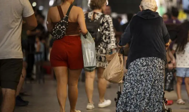 Corte de gastos públicos drástico pode atingir área social, alertam especialistas