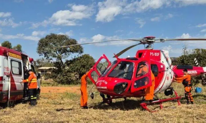 Criança é resgatada de helicóptero após sofrer descarga elétrica no DF